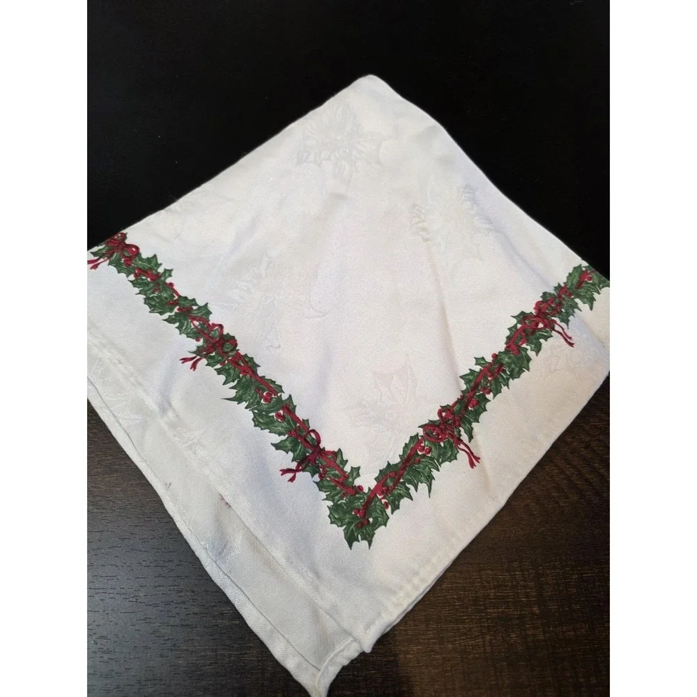Christopher Radko Christmas Holiday Celebration Bow Holly Napkins Rings Set of 6